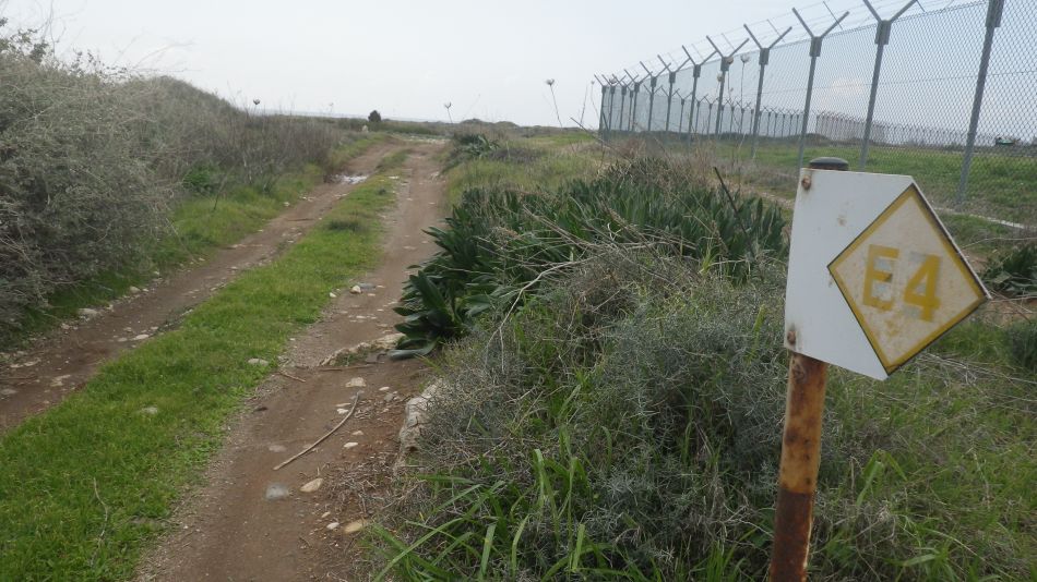 2019-01-22 06 Walk 1 E4 Trans Europe Footpath.JPG