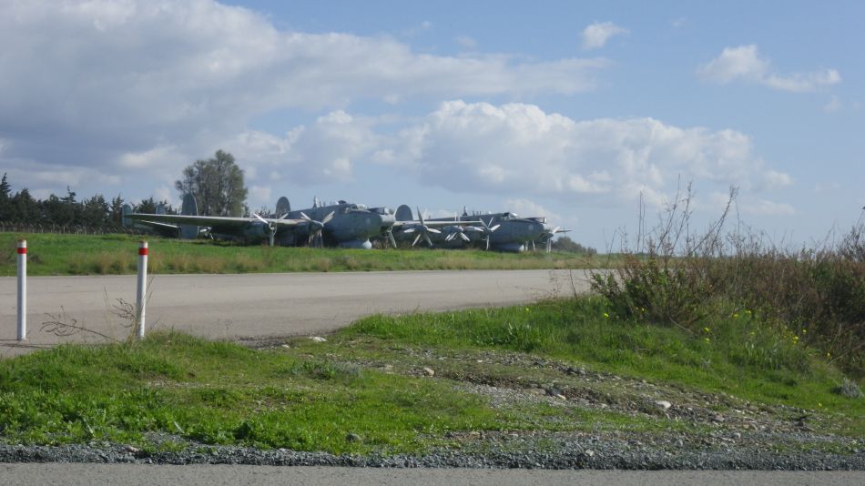 2019-01-22 14 Walk 1 Airport Walk.jpg