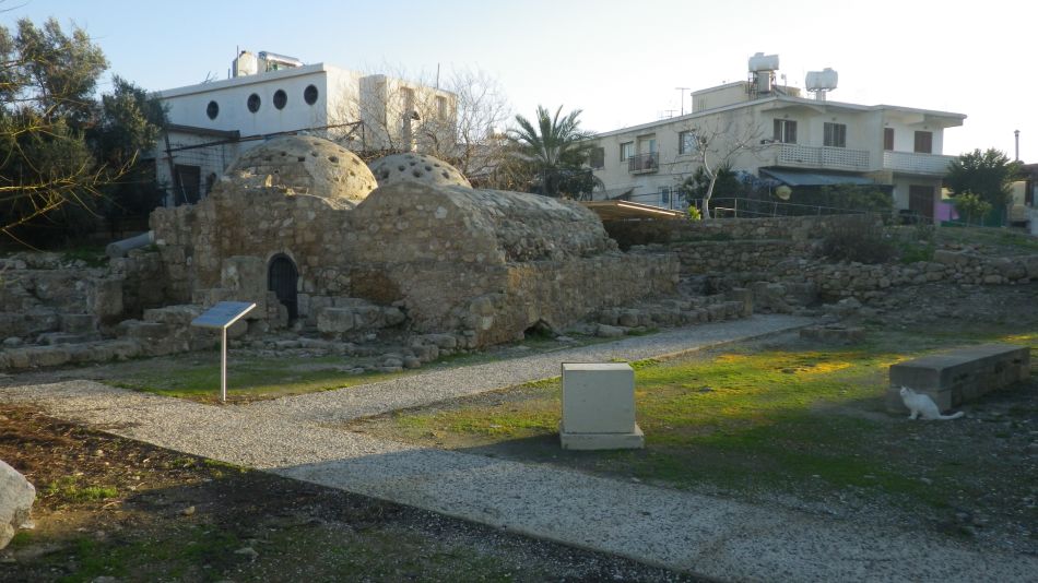 2019-02-05 01 Walk 8 Kato Paphos.JPG