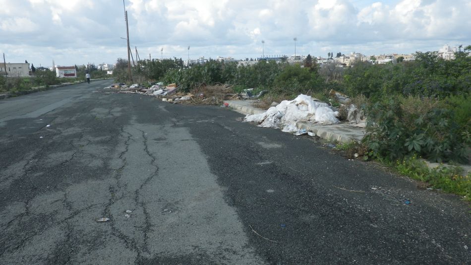 2019-02-08 04 Walk 12 Fly Tipping.JPG