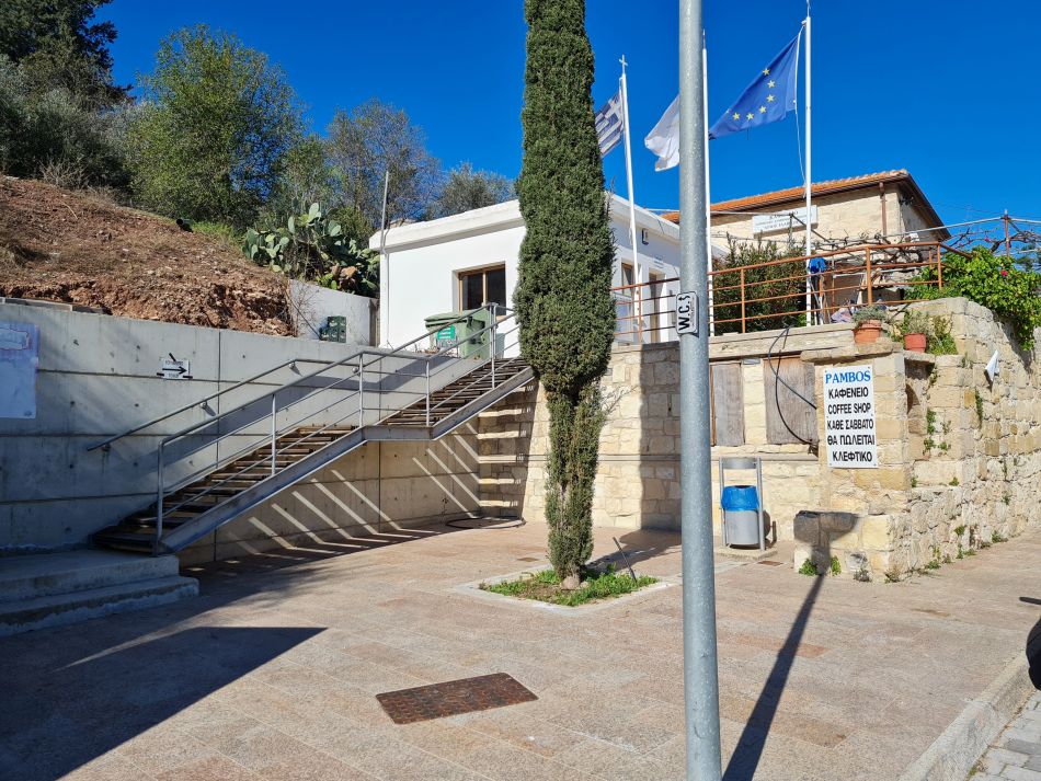 2023-01-23 05 Episkopi to Paphos.jpg