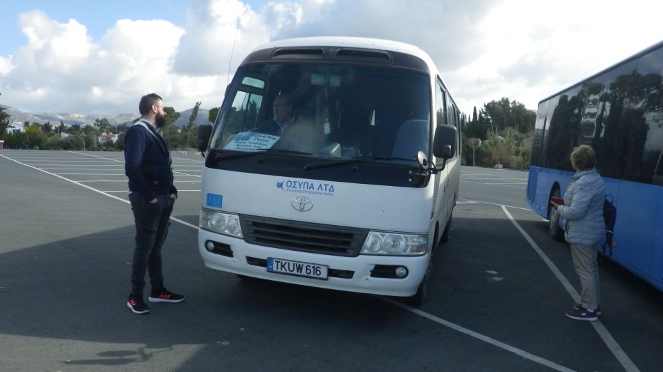 2019-02-02 01 Walk 9 Check Out Bus Route 648.JPG