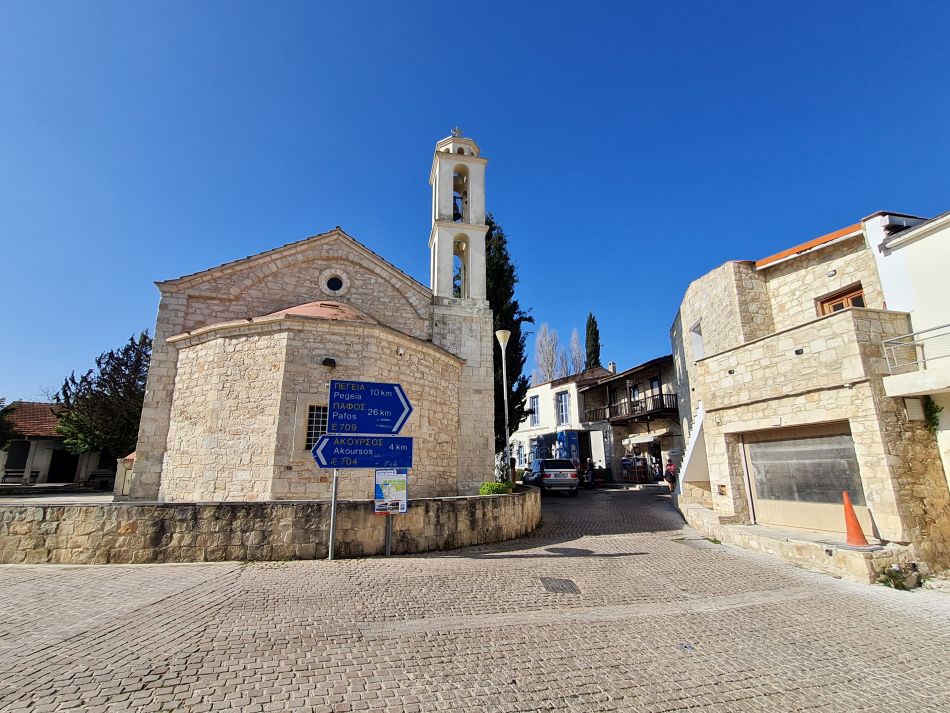 2023-01-26 01 Kathikas and Akoursos.jpg