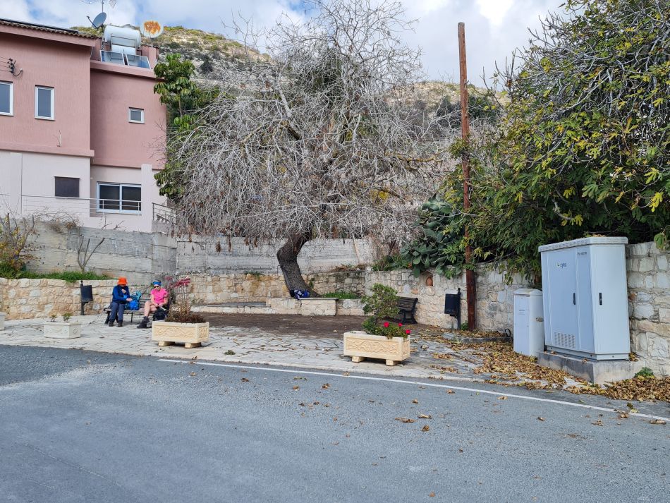 2023-01-26 21 Kathikas and Akoursos.jpg