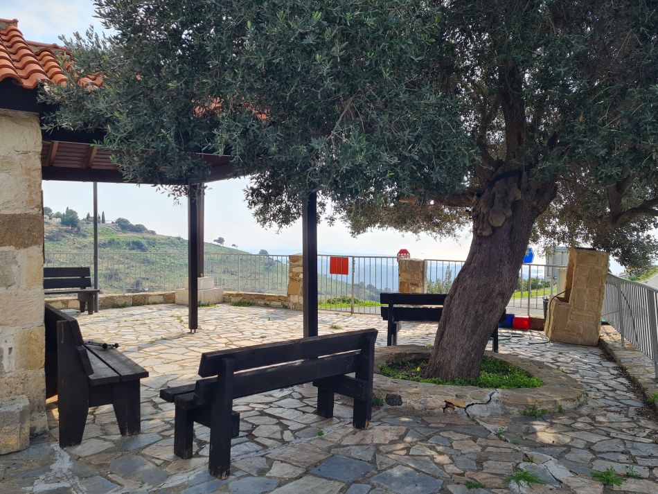 2023-01-26 30 Kathikas and Akoursos.jpg