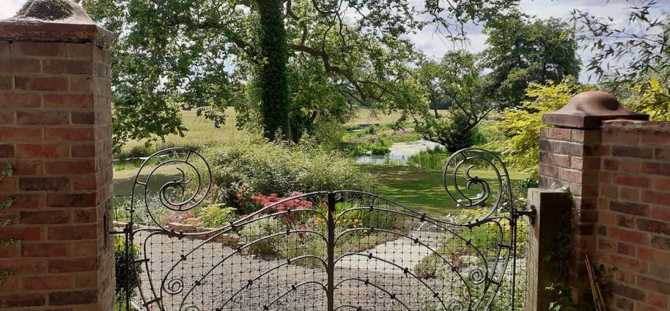 2022-07-14 27 Angles Way 17 - Bigod Way and Bath Hills.jpg