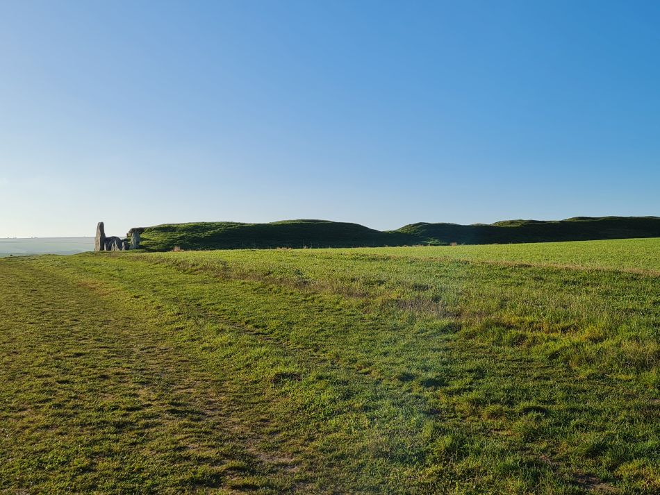 2021-11-22 10 Avebury.jpg