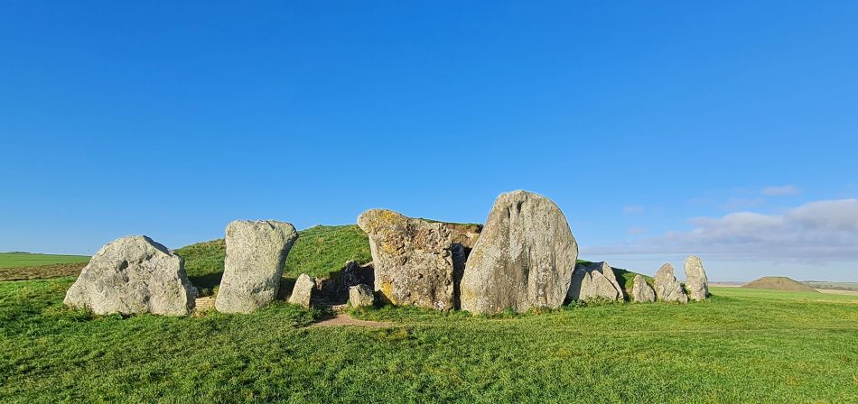 2021-11-22 12 Avebury.jpg