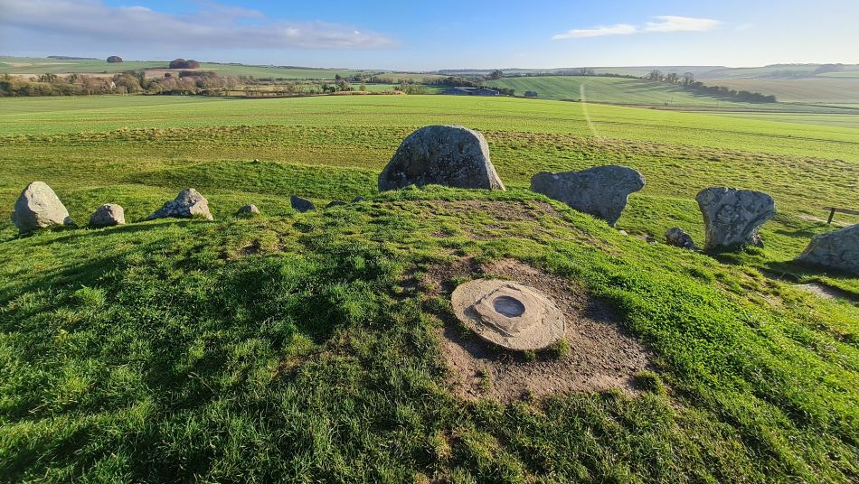 2021-11-22 16 Avebury.jpg