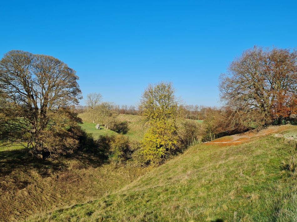 2021-11-22 47 Avebury.jpg