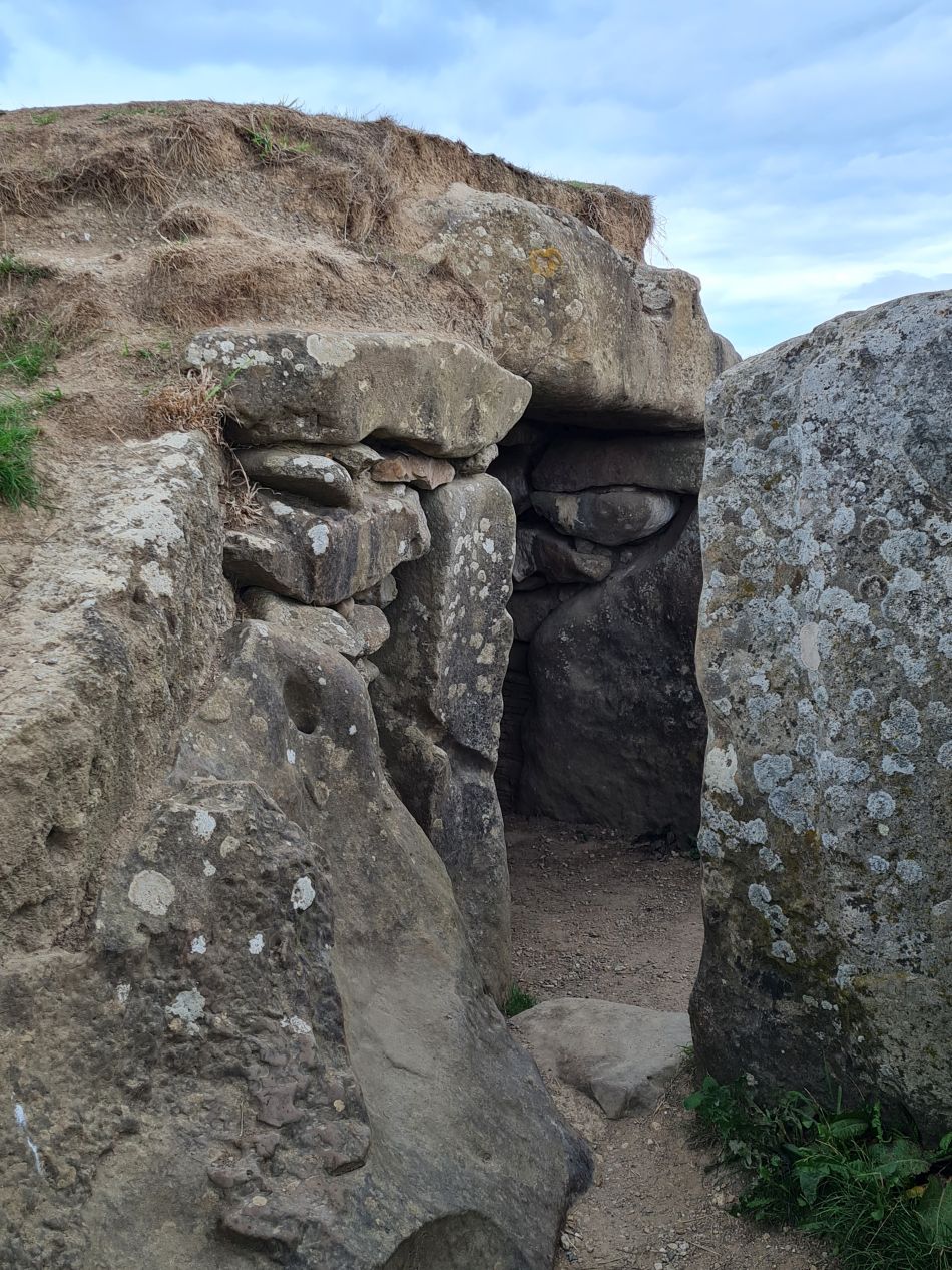 2022-09-19 17 Avebury Silbury West Kennet.jpg