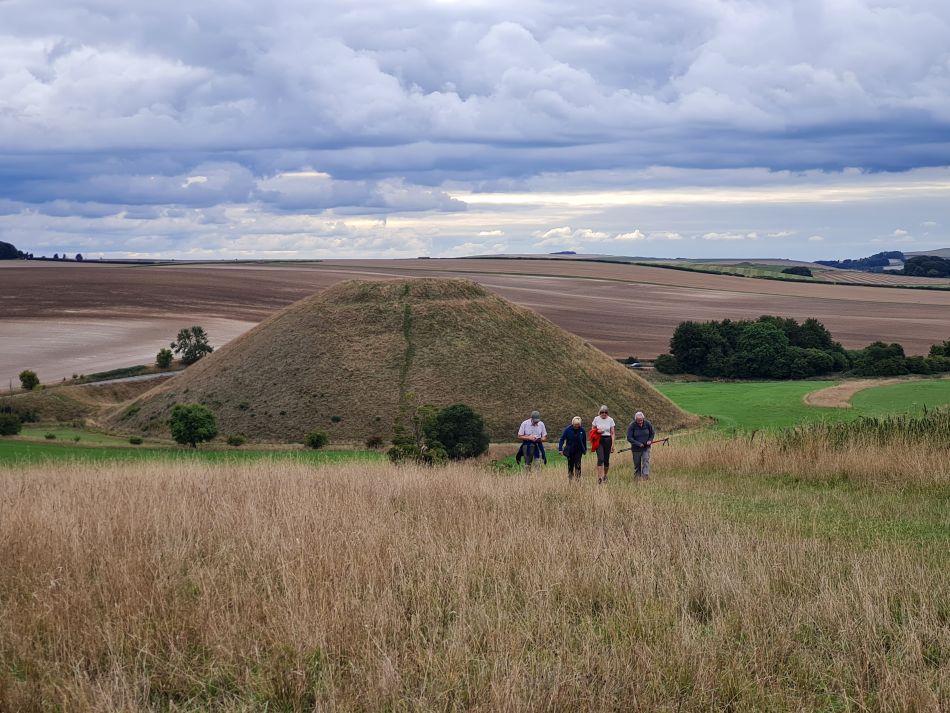 2022-09-19 30 Avebury Silbury West Kennet.jpg