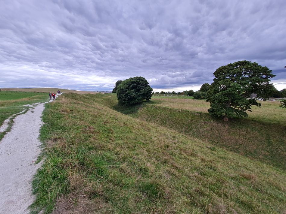 2022-09-19 43 Avebury Silbury West Kennet.jpg