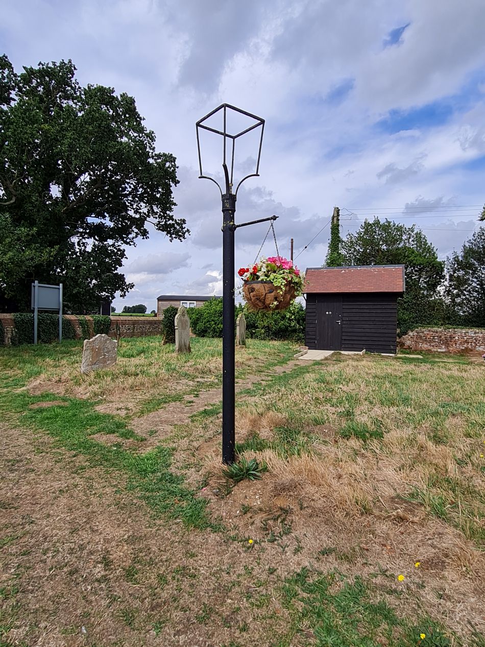 2022-09-06 16 GY at Halvergate.jpg