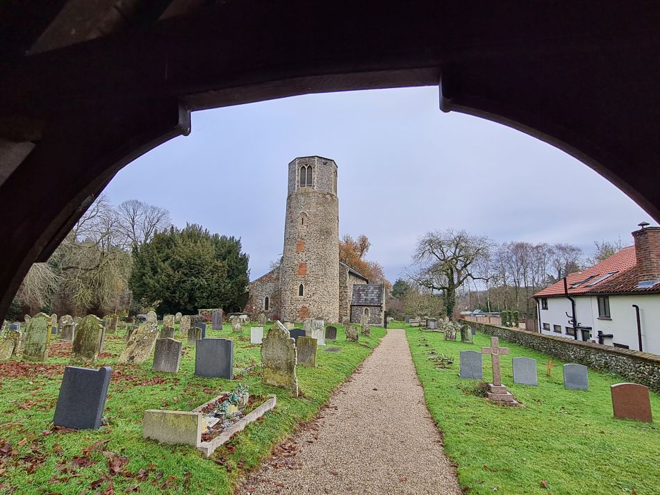 2023-12-14 08 Surlingham and Rockland.jpg