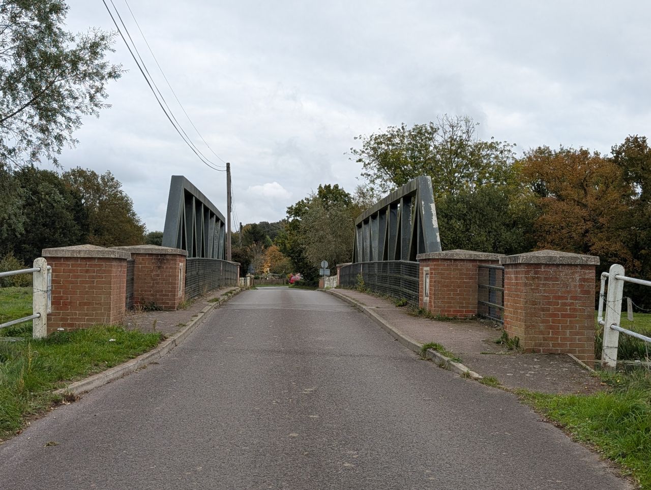 2025-10-18 37 Bus Walk - Harleston to Wortwell Station Farm.jpg