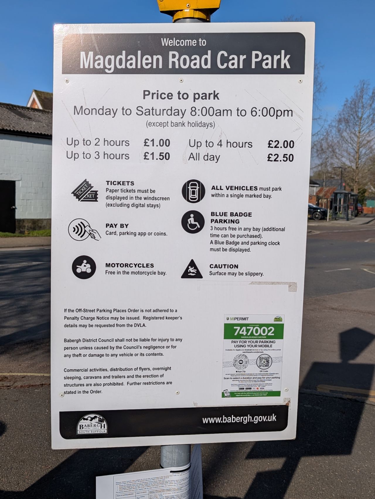 2026-03-21 02 Hadleigh Heath and Hadleigh.jpg