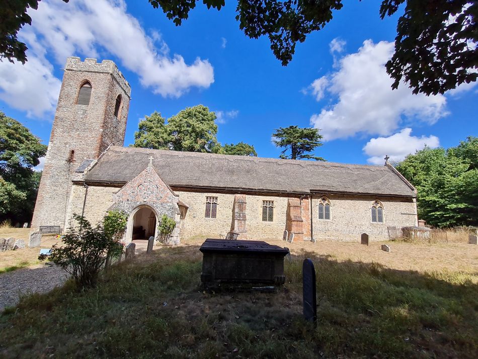 2022-08-31 14 Angles Way 21 - North Cove and Waveney.jpg