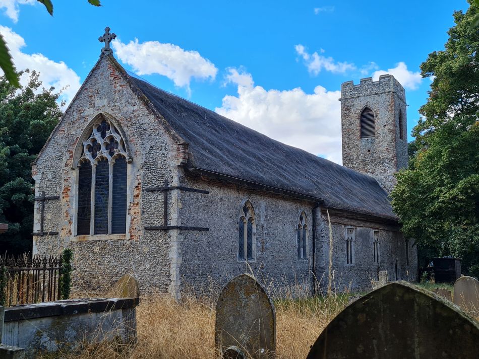 2022-08-31 32 Angles Way 21 - North Cove and Waveney.jpg