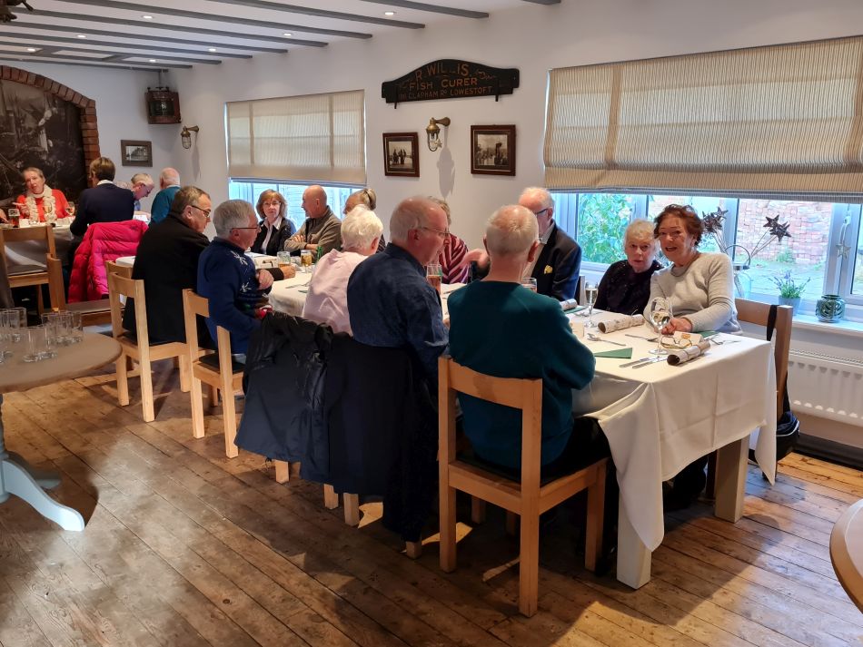 2022-12-07 09 North Cove Christmas Dinner Walk.jpg