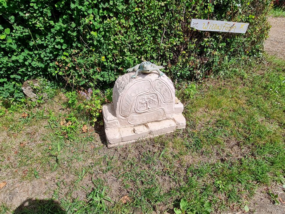 2022-06-09 04 Angles Way 9 - Bressingham.jpg