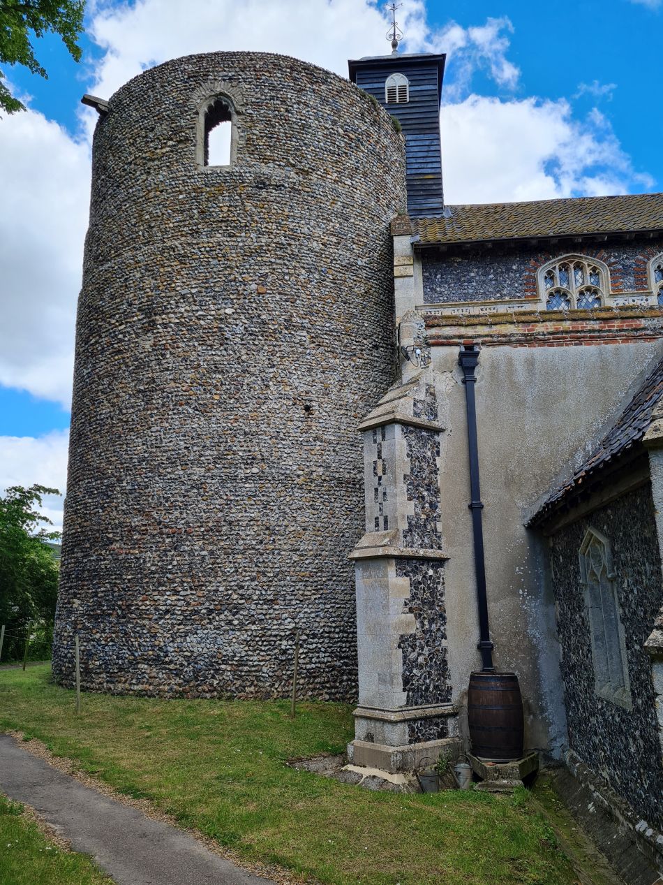 2022-06-09 09 Angles Way 9 - Bressingham.jpg