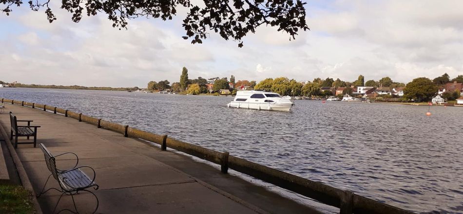 2022-09-28 01 Angles Way 23 - Oulton Broad.jpg