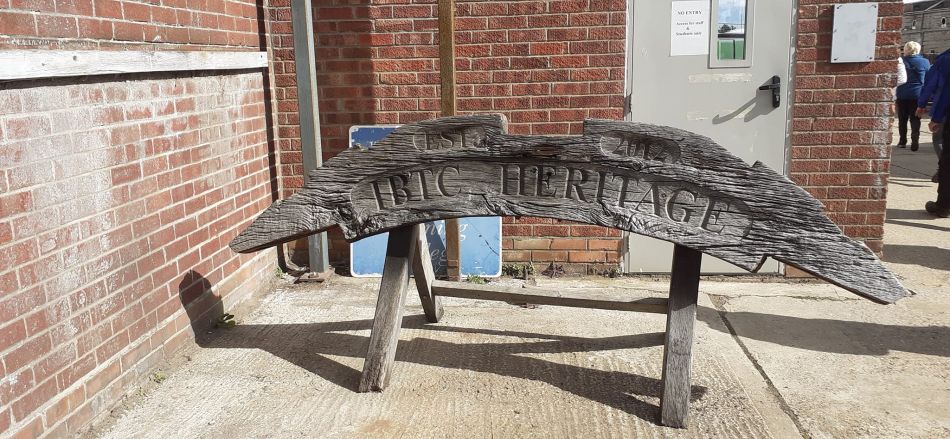 2022-09-28 17 Angles Way 23 - Oulton Broad.jpg