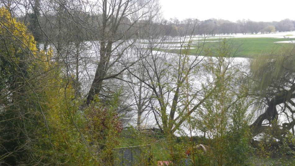 2018-04-04 32 Outney Flood.jpg