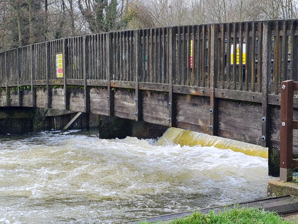 2020-12-09 18 Earsham Bridge and Falcon Meadow.jpg