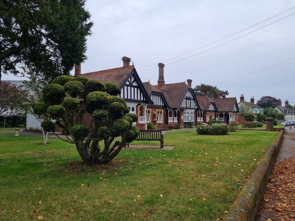 2021-10-17 01 Bungay and St Margaret.jpg