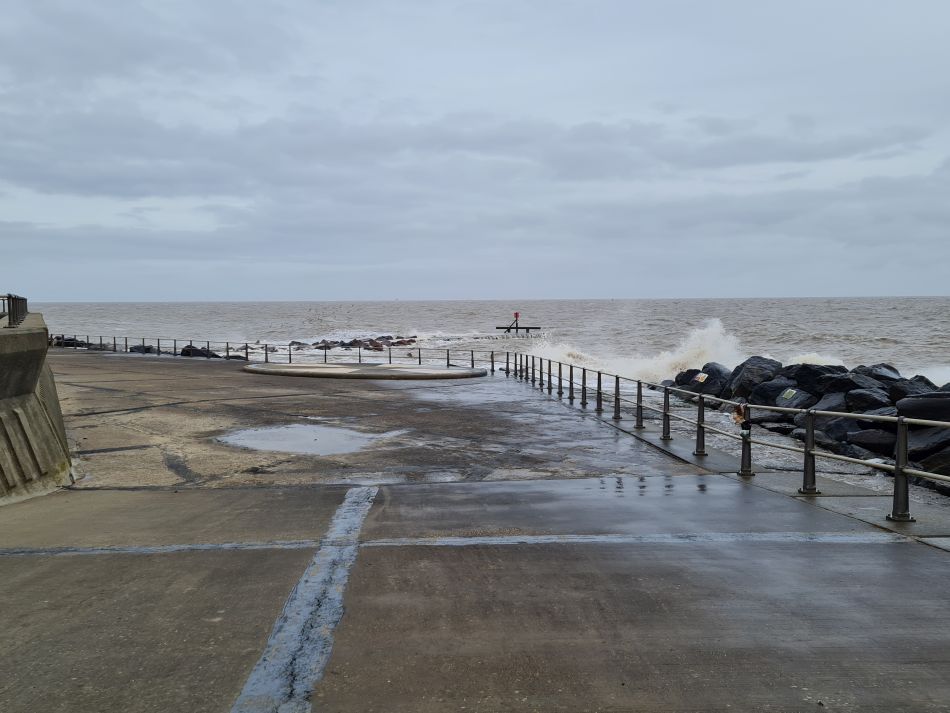 2024-03-02 35 Waveney Way 20 Ness Point.jpg