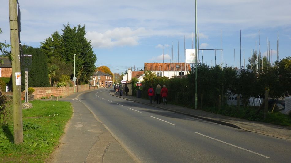 2016-11-02 24 Knodishall Common Sandlings Way and Hundred River Area.jpg