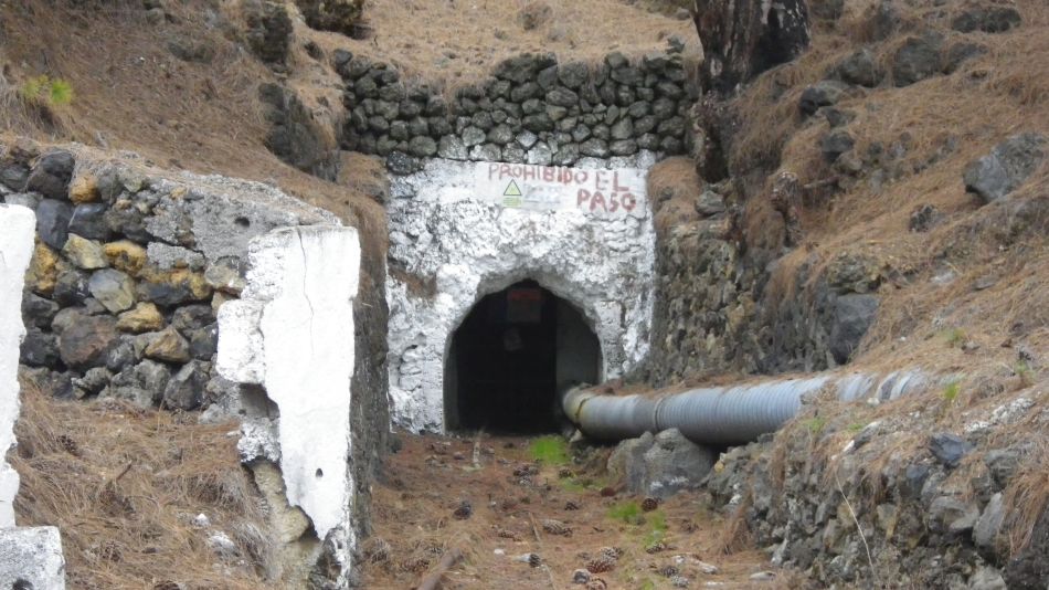 2020-01-20 18 Walk 11 Chio NE Galleria Aripe.jpg