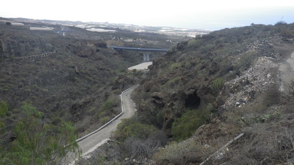 2020-01-24 04 Walk 15 Guia Chirche Circular.jpg