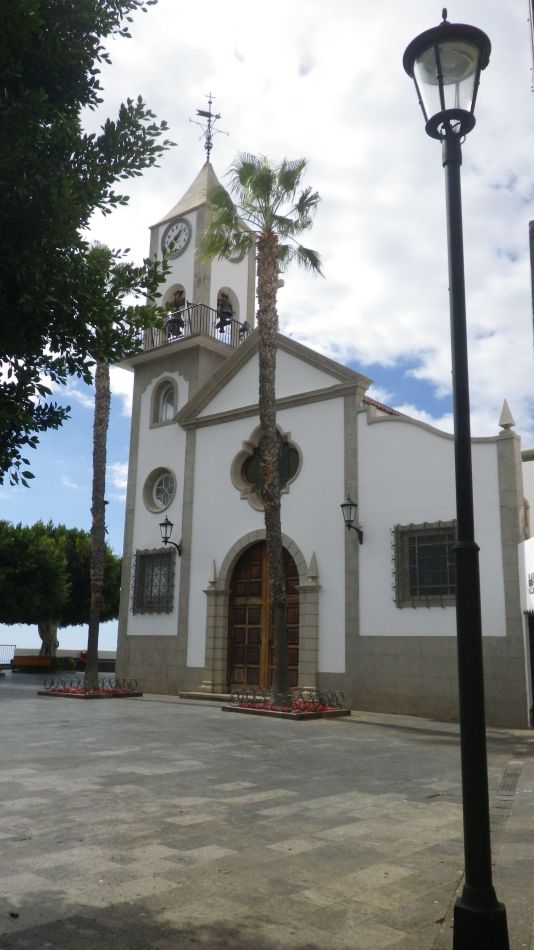 2020-01-26 29 Walk 17 Chio Church.jpg