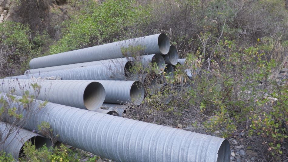 2020-02-05 18 Walk 24 Galeria Machado Air Ducting.jpg