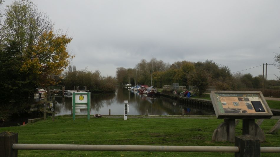 2017-11-01 06 Rockland St Mary.jpg