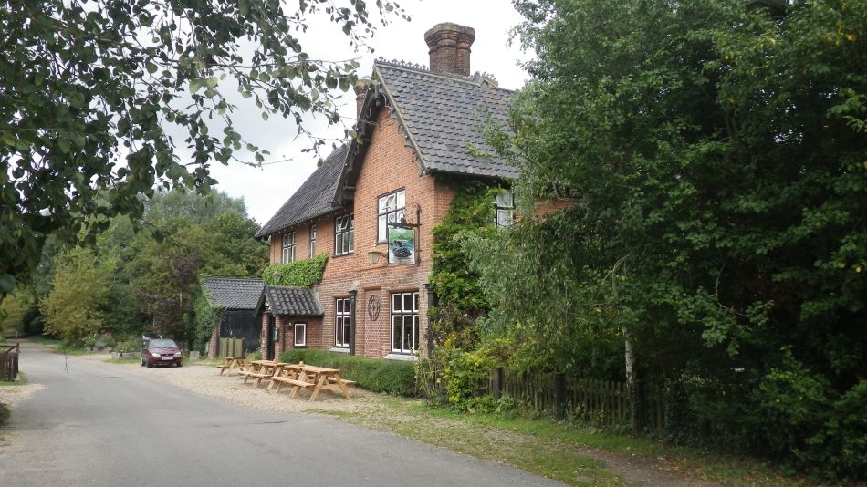 2017-09-06 09 Homersfield and Mendham.jpg