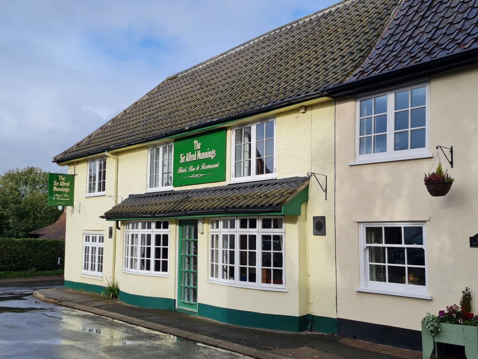 2021-11-04 05 Homersfield and Mendham.jpg