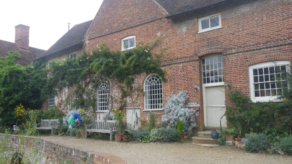 2020-09-01 22 Flatford and Cattawade.jpg