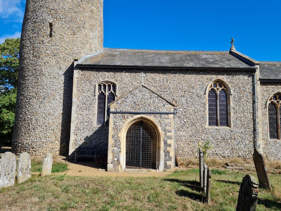 2022-09-07 06 Fritton and Morningthorpe.jpg