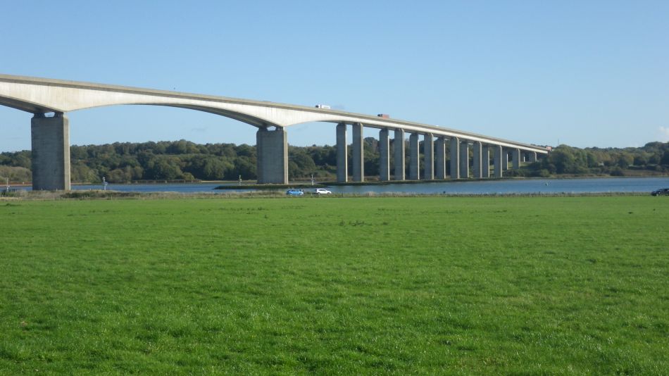 2020-09-06 02 Pin Mill and Wherstead.jpg