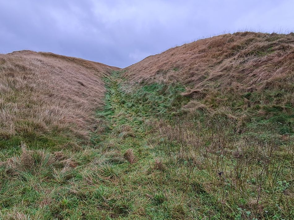 2021-11-20 22 Calstone Down.jpg