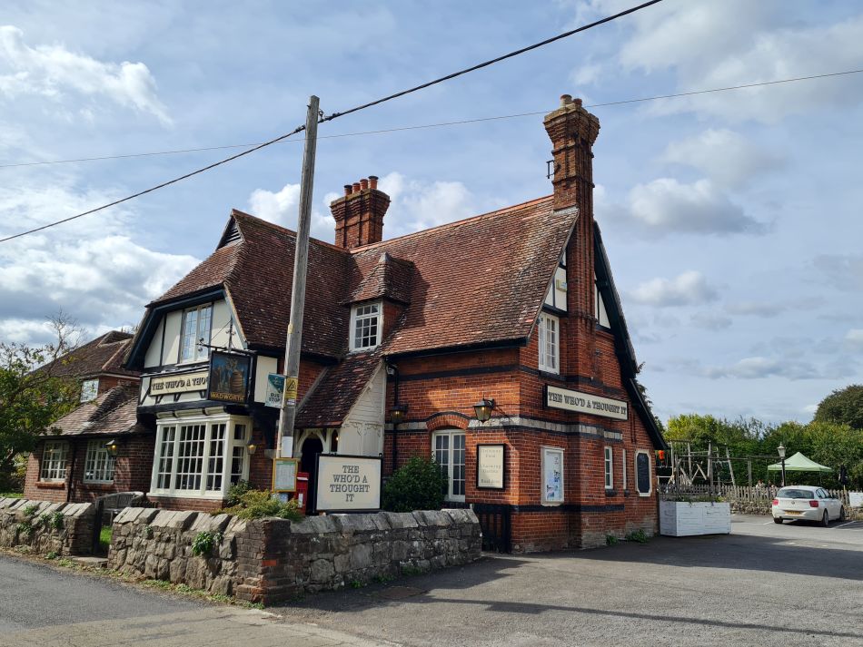 2022-09-25 16 West Woods.jpg