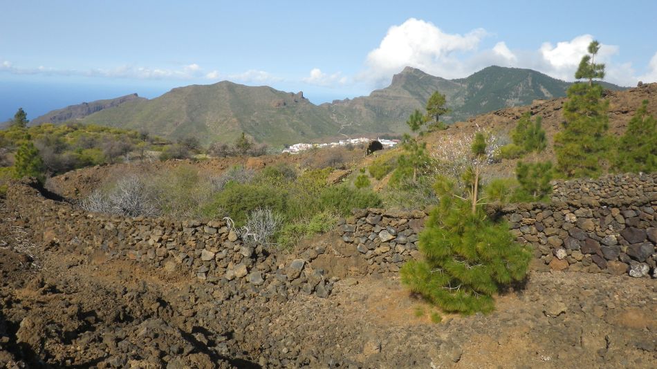 2020-01-23 18 Walk 14 Valle de Arriba Mt Bilma Chio Guia.jpg