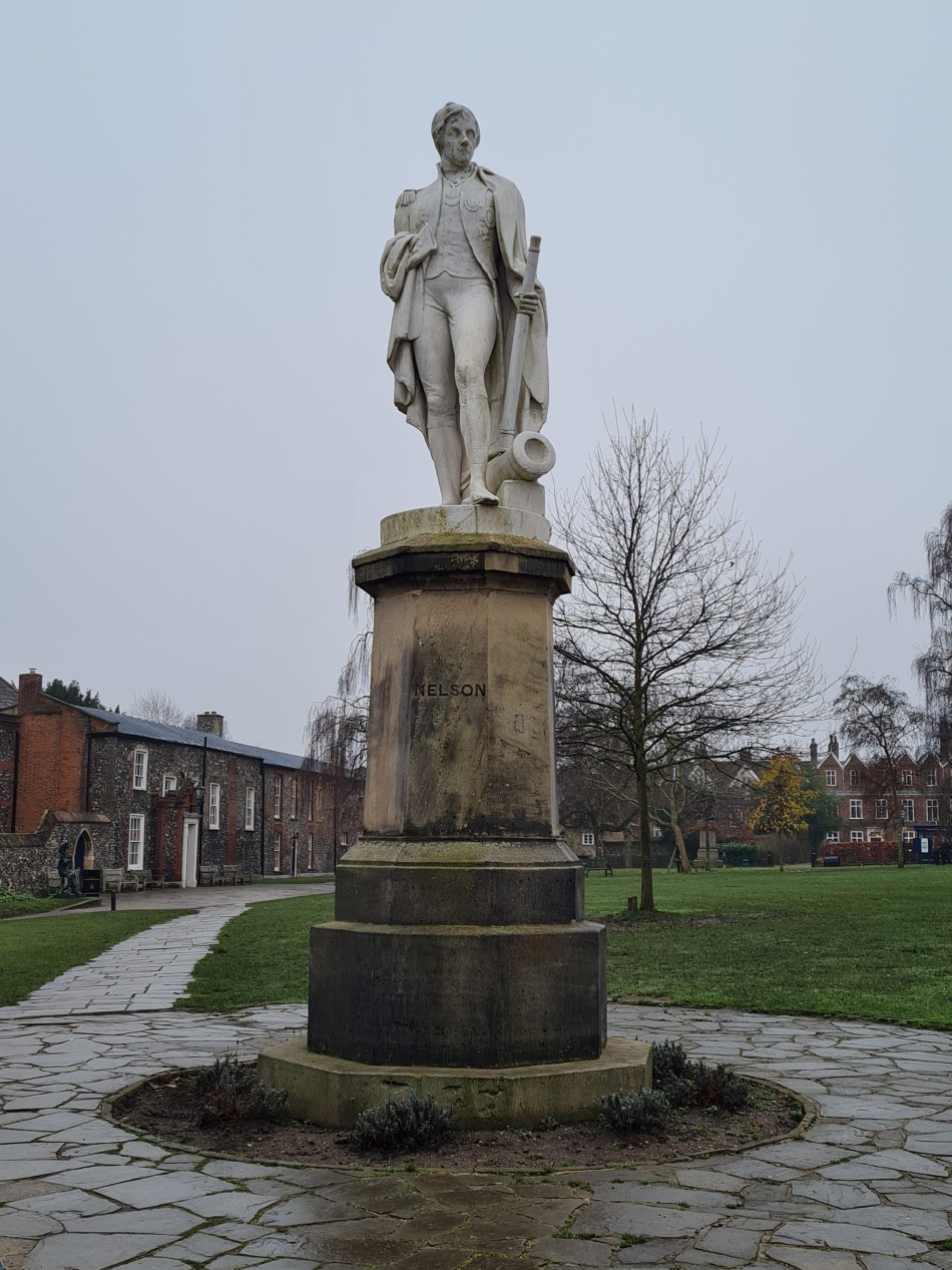 2021-12-14 25 Norwich Cathedral.jpg