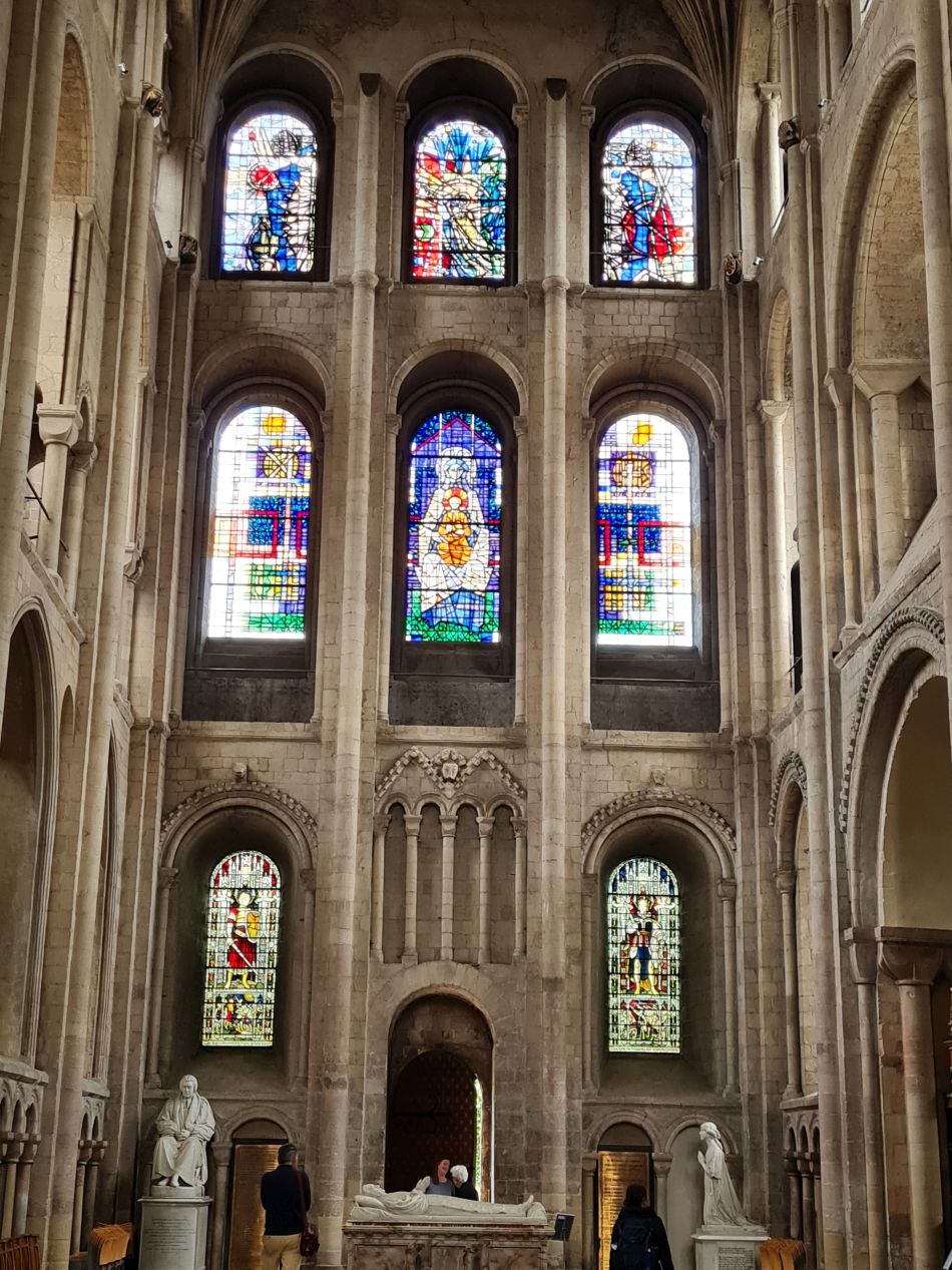 2023-07-04 16 Norwich Cathedral.jpg