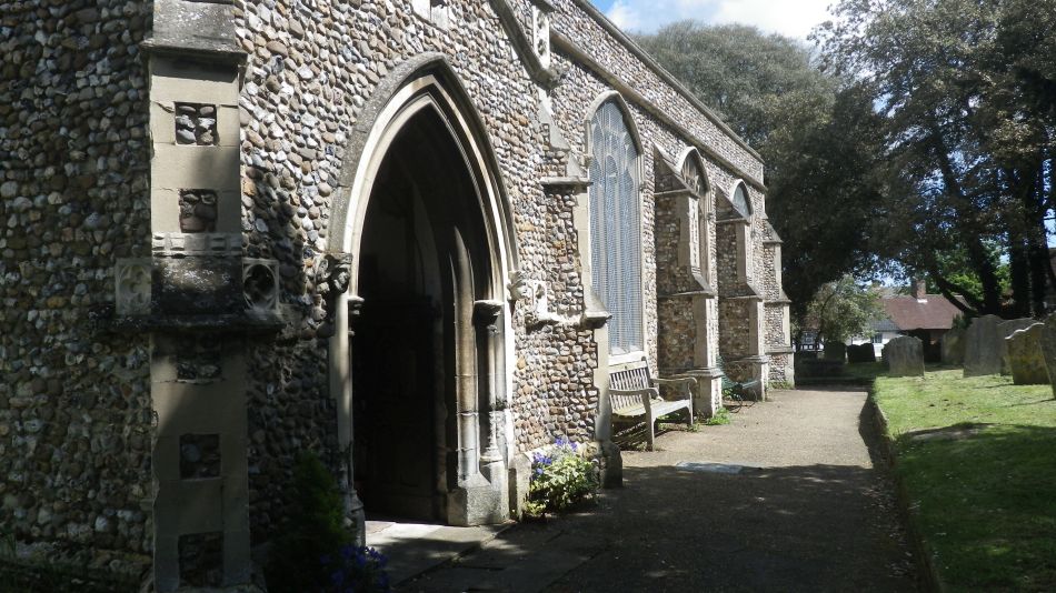 2019-05-12 02 Halesworth Church.jpg