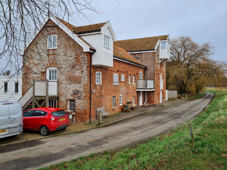 2020-10-03 08 Chillesford.jpg